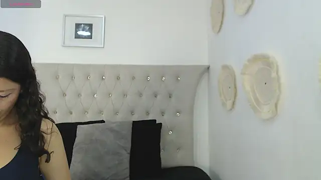 Keety Brown online show from September 19, 2025, 12:31 pm