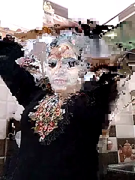 Hot-Pooja25 online show from March 14, 2026, 6:41 am