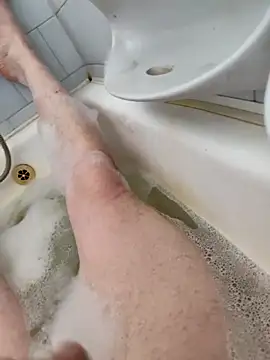 Treport84 online show from April 4, 2026, 2:34 pm