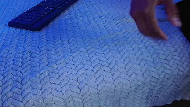 Snapshot of hot_people1 chatting on February 14, 2026, 1:11 pm hot people1 online show from February 14, 2026, 1:11 pm