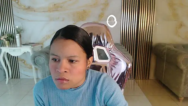 Snapshot of catalina5_s chatting on February 13, 2026, 1:00 pm catalina5 s online show from February 13, 2026, 1:00 pm