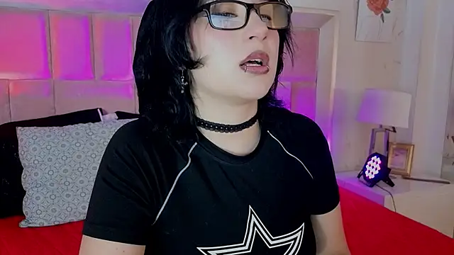 RobinBennett online show from June 20, 2026, 12:32 pm