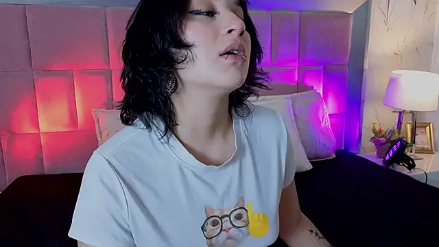 RobinBennett online show from June 7, 2026, 12:43 pm