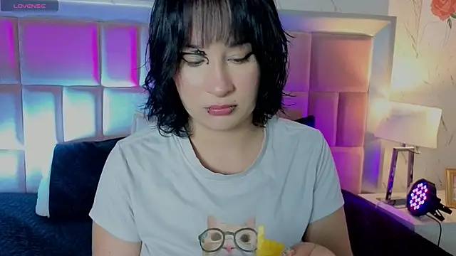 RobinBennett online show from July 5, 2026, 11:39 am
