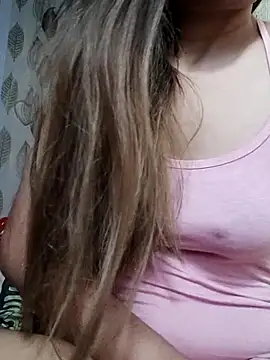 Sweet Asian25 online show from February 4, 2026, 10:27 pm