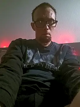 Nocturnal Eros online show from October 16, 2025, 6:43 am