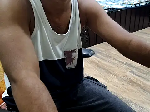 ZoroArcher online show from February 4, 2026, 6:36 pm