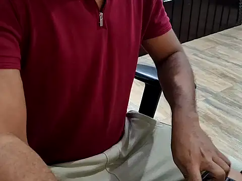 ZoroArcher online show from October 1, 2025, 6:01 pm