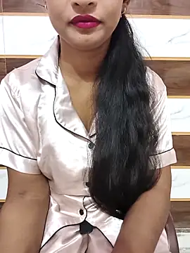 Snapshot of Itz_Mayra_ chatting on October 25, 2025, 8:02 am Itz Mayra online show from October 25, 2025, 8:02 am