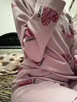 Snapshot of Nahiida23 chatting on March 11, 2026, 9:42 pm Nahiida23 online show from March 11, 2026, 9:42 pm