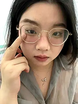 xxwang20 online show from September 17, 2025, 12:18 pm