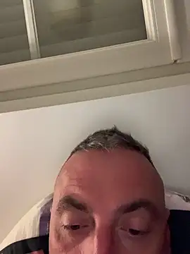 Marronglace1 online show from September 18, 2025, 10:46 pm