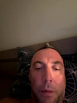 Marronglace1 online show from October 27, 2025, 7:09 am