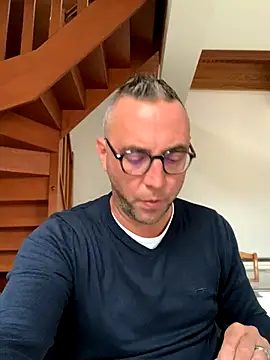 Marronglace1 online show from October 10, 2025, 8:15 am