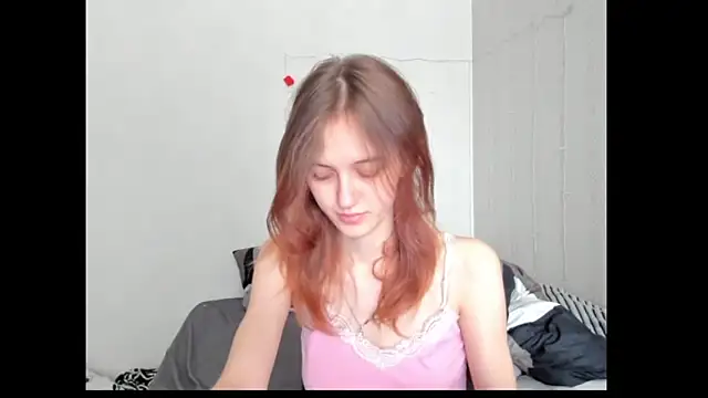 Snapshot of dreamy_pollyyy chatting on March 23, 2026, 8:47 am dreamy pollyyy online show from March 23, 2026, 8:47 am