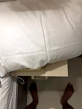 Snapshot of your-hugehard-ashi chatting on November 27, 2025, 6:08 pm your-hugehard-ashi online show from November 27, 2025, 6:08 pm