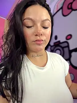 Snapshot of Megaan__More chatting on February 5, 2026, 2:40 am Megaan More online show from February 5, 2026, 2:40 am