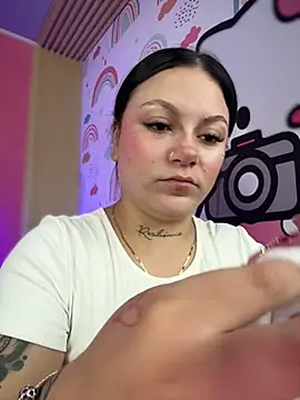 Snapshot of Megaan__More chatting on March 4, 2026, 2:41 am Megaan More online show from March 4, 2026, 2:41 am