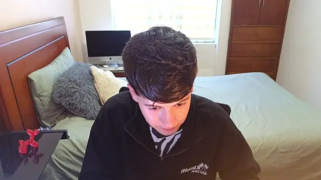 tightncuteass online show from September 23, 2025, 9:22 pm