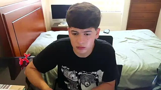 tightncuteass online show from September 17, 2025, 9:06 pm