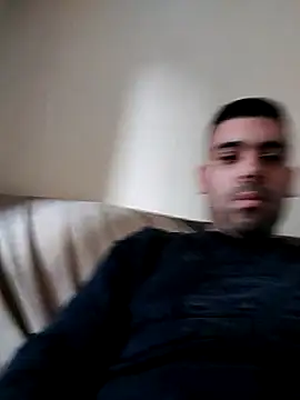 Snapshot of brruunitoxes chatting on September 19, 2025, 6:01 pm brruunitoxes online show from September 19, 2025, 6:01 pm