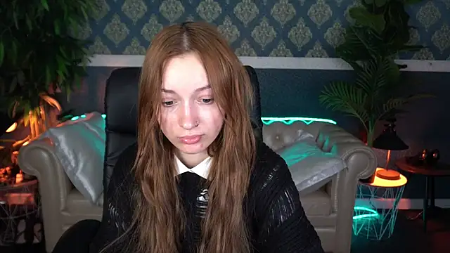 FoxyMayy online show from April 23, 2026, 4:19 pm