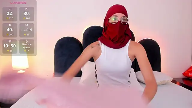 Snapshot of Ridwana_ chatting on March 18, 2026, 1:35 pm Ridwana online show from March 18, 2026, 1:35 pm