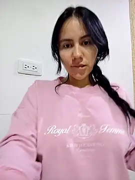 valen-sexx online show from May 6, 2026, 3:10 am