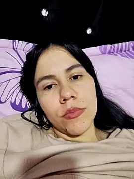 valen-sexx online show from April 24, 2026, 3:30 am