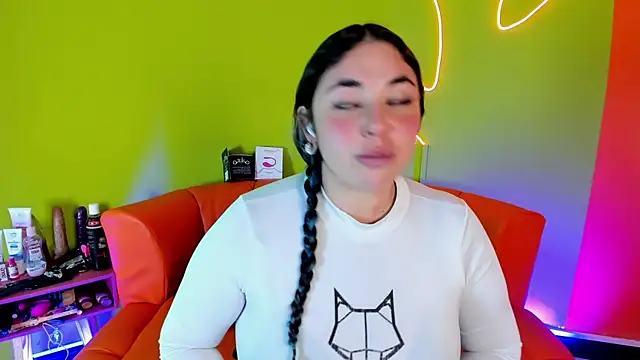 Bagiolett online show from October 23, 2025, 7:12 pm