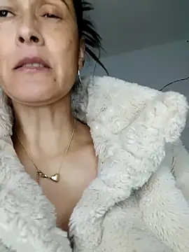 ZARAY 1118 online show from February 25, 2026, 2:34 am