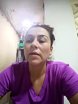 vanessa-titisM online show from October 10, 2025, 3:51 am