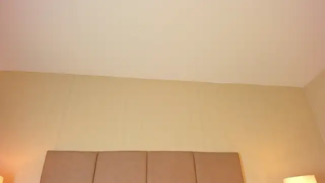 Helenstanford online show from May 8, 2026, 1:48 pm