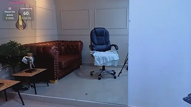 ArielBlossom    online show from February 8, 2026, 12:03 pm