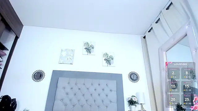 nathy rose01 online show from February 1, 2026, 11:30 am