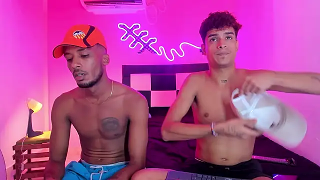 Lucky boys  X online show from December 18, 2025, 7:07 pm