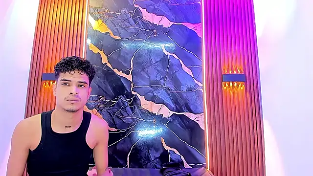 Lucky boys  X online show from September 16, 2025, 11:44 am