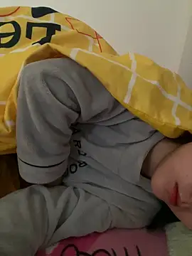 Snapshot of ruiki666 chatting on March 3, 2026, 3:35 am ruiki666 online show from March 3, 2026, 3:35 am