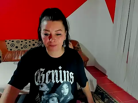 Soffy Skye online show from October 31, 2025, 3:47 am