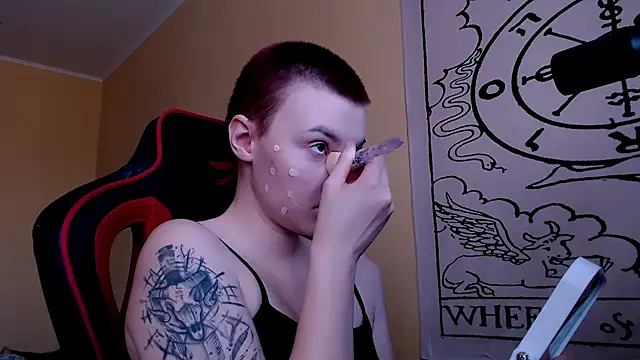 Snapshot of KrisNeal chatting on February 9, 2026, 8:56 am KrisNeal online show from February 9, 2026, 8:56 am