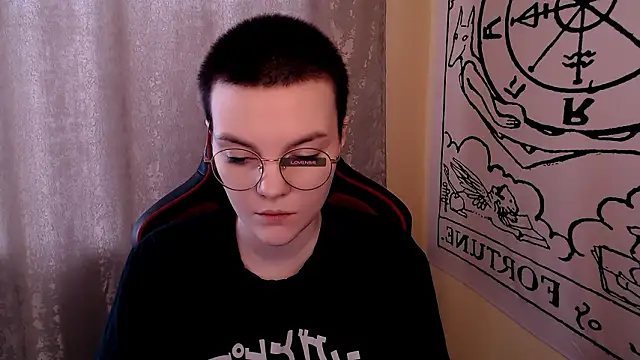 Snapshot of KrisNeal chatting on February 24, 2026, 9:32 am KrisNeal online show from February 24, 2026, 9:32 am