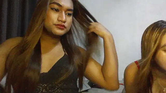 Elysia Fox online show from June 19, 2026, 6:52 am