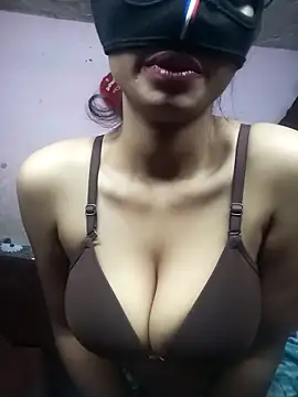 Hotcp6 online show from December 18, 2025, 10:52 am