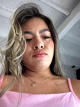 MayaMoanXXX online show from October 3, 2025, 1:12 pm