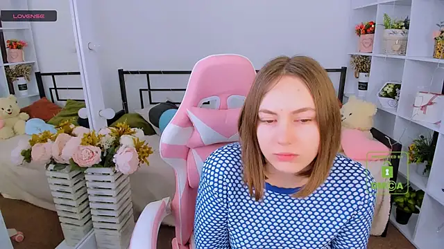 Elma Lily online show from February 4, 2026, 11:38 am