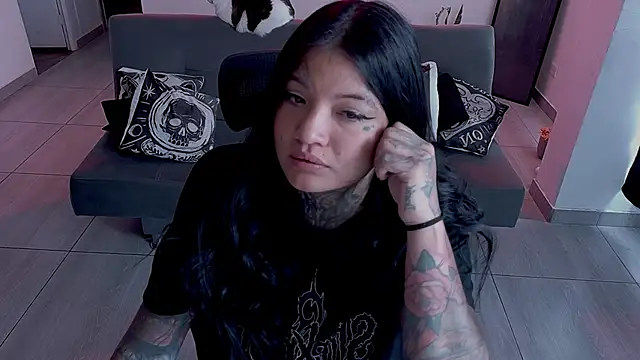 Unatatuada online show from March 5, 2026, 5:31 pm