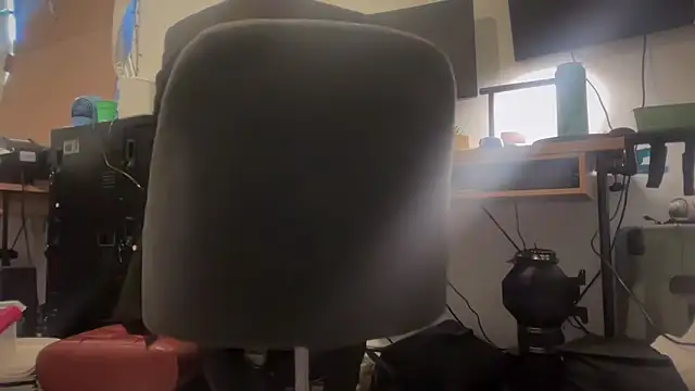 jasoncali305 online show from February 6, 2026, 1:40 pm