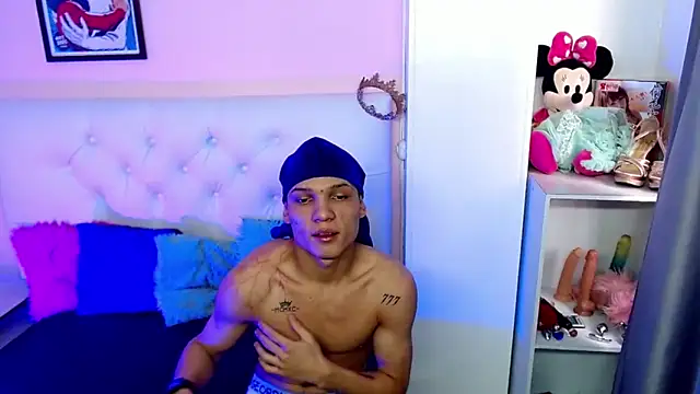 EL VENEZOLANO 22CM online show from September 29, 2025, 6:35 pm