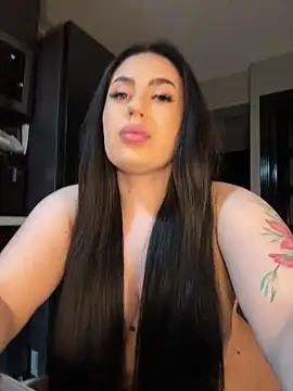 Snapshot of Andrestarr chatting on July 9, 2026, 7:02 pm Andrestarr online show from July 9, 2026, 7:02 pm