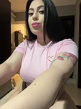 Snapshot of Andrestarr chatting on July 2, 2026, 6:25 pm Andrestarr online show from July 2, 2026, 6:25 pm